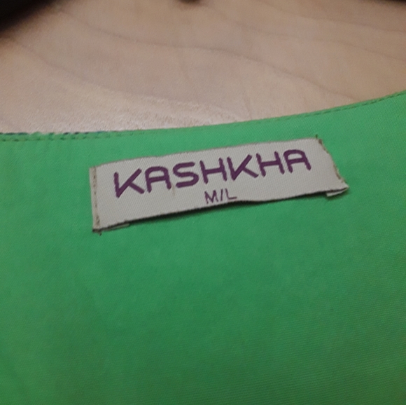 Embroidered Peacock batwing kaftan Kashkha - Picture 12 of 12